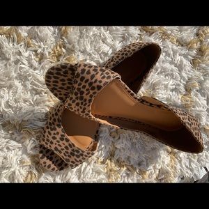 Leopard print peep toe flats
